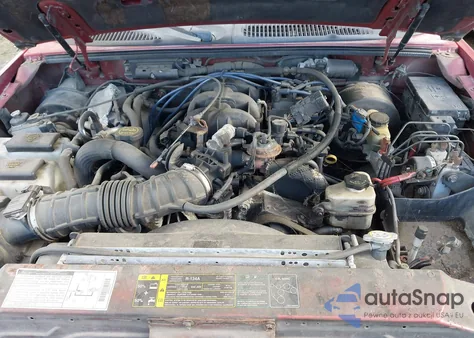 2002 Ford Explorer Sport Trac z USA, uszkodzony, nr VIN 1FMZU77E12UD08159